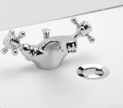 Heritage Hartlebury 1 Taphole Chrome Basin Mixer Tap With Pop Up Waste -Duravit Store M 2018 5 22 8 22 14 235