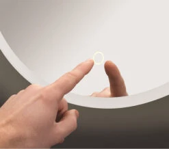 Crosswater Infinity LED Illuminated Round Mirror -Duravit Store M 2019 6 10 7 46 41 478