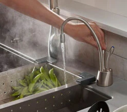 Insinkerator HC1100 Steaming Hot Water Tap With Tank -Duravit Store M700 2021 5 13 14 19 57 691