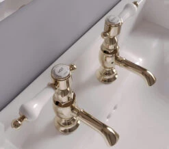 Heritage Glastonbury Basin Pillar Taps With Lever -Duravit Store M700 2022 11 16 12 5 37 259