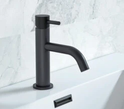 Crosswater MPRO Deck Mounted Monobloc Basin Mixer Tap -Duravit Store M700 2022 11 5 10 20 53 0