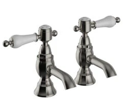 Heritage Glastonbury Basin Pillar Taps With Lever -Duravit Store M700 2022 12 3 8 46 12 253