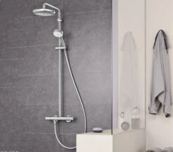 Grohe New Tempesta Cosmopolitan Thermostatic Shower System