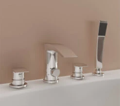 Crosswater Flow 4 Hole Deck Mounted Chrome Bath Shower Mixer Tap Set With Kit