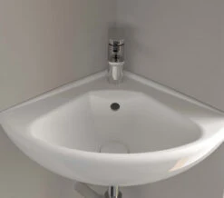 Villeroy & Boch Villeroy And Boch O.Novo 415mm 1 Taphole White Alpin Corner Basin With Overflow -Duravit Store M700 2023 1 10 12 8 12 871