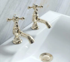 Heritage Hartlebury Pair Of Chrome Basin Pillar Taps 13 Heritage Hartlebury Pair Of Chrome Basin Pillar Taps -Duravit Store M700 2023 1 4 12 33 27 262