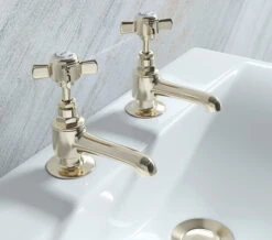 Heritage Dawlish Pair Of Basin Pillar Taps