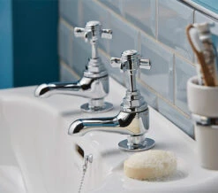 Heritage Dawlish Short Nose Pair Of Basin Pillar Taps 16 Heritage Dawlish Short Nose Pair Of Basin Pillar Taps -Duravit Store M700 2023 1 4 6 51 36 213
