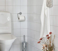 Smedbo Home Toilet Roll Holder -Duravit Store M700 2023 3 8 8 41 33 205