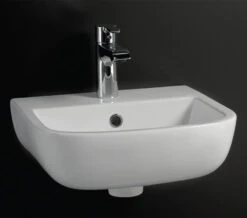 RAK Series 600 1-Tap Hole 400mm Wall Hung Basin