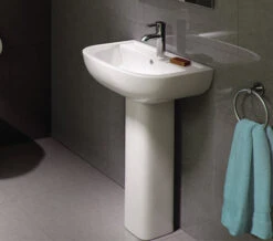 RAK Compact 450mm White Basin With 1 Tap Hole -Duravit Store QS V36349 4 mn